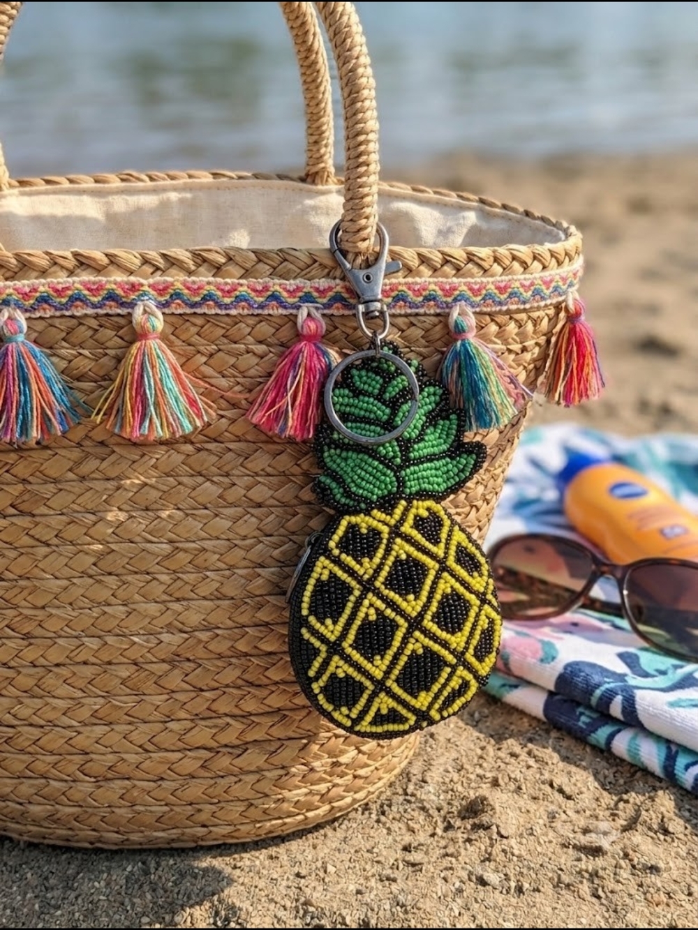 Mary Frances Hand Beaded Pineapple Keychain Wallet Summer Tropical Beach Mermaid